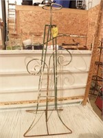 METAL PLANT STAND, 31" T