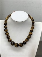 GRADUATED TIGERS EYE NECKLACE