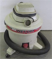 "Craftsman" 6-Gallon Wet-Dry Vac with Hose