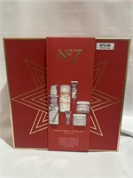 $70 NO7 THE ULTIMATE SKINCARE COLLECTION