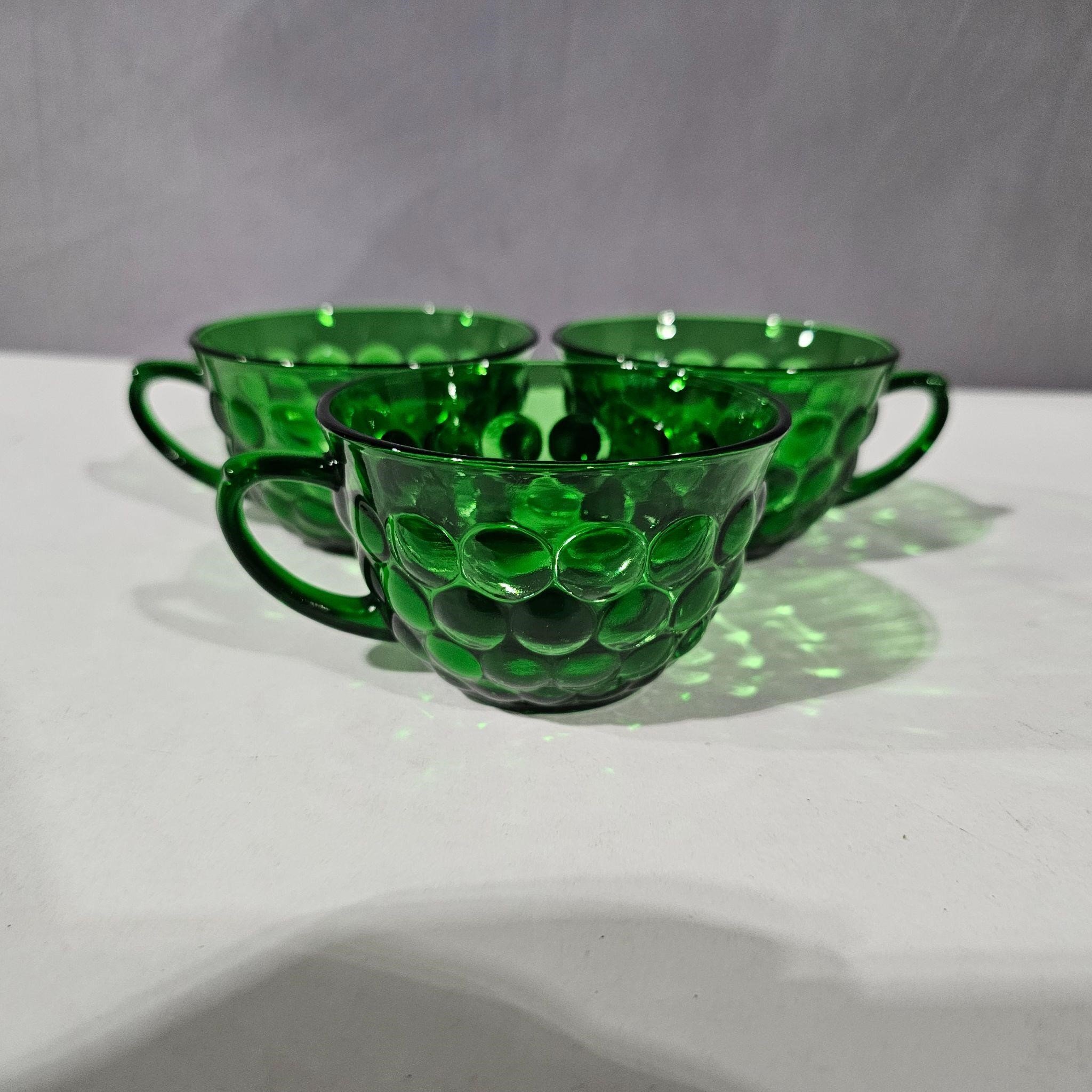 High-End Glass Online Auction