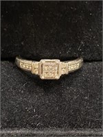 10kt Gold Diamond Engagement Ring