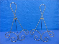 (2) Wire Display Easels