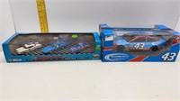 64 SCALE PETTY FAMILY & 24 SCALE PETTY DRIVING EXP