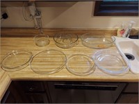 Pyrex Glassware (7)