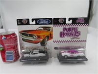 2 voitures die cast M2 Machines, Ford et Purple