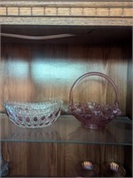Bleikreistall oval bowl Fenton? Dusty rose basket