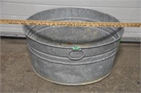 Large round galvanized tub - info