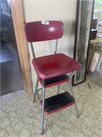 VINTAGE STEP STOOL/CHAIR