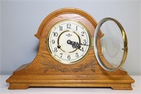 Vintage D&A Mantel Key Wind Clock