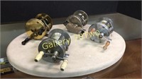 Selections of vintage fishing reels-includes