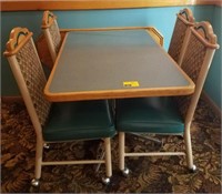 Rectangle diner table with 4 chairs