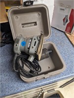 Porter Cable corded palm sander with case and