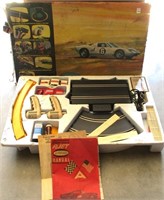 Vintage Slot Car Set 1:32 Scale