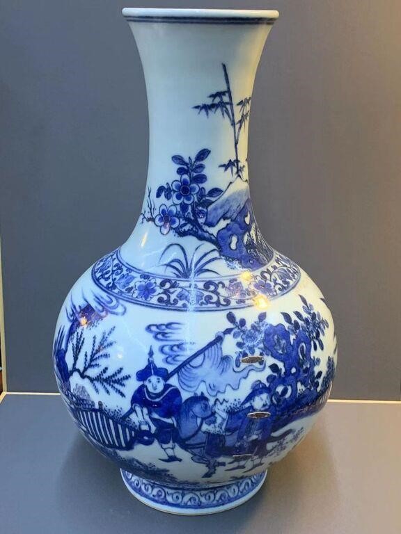Blue and white ceramic vase