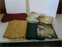 lot of placemats