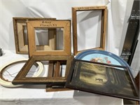 Wooden Picture Frames, Paintings