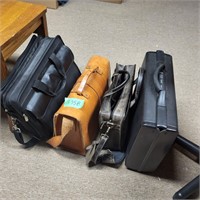 B358 Briefcases
