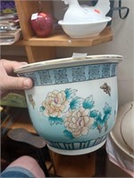 Oriental Style Planter