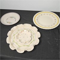 3 PIECE SERVING LOT