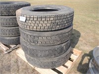 (4) 11R22.5  Tires #