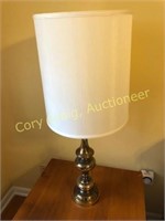 Matching pair of nice brass table lamps