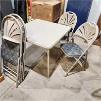 Card Table Set w 4 Chairs