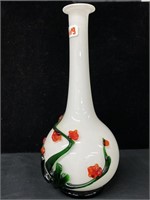 Peking glass vase in milk glass
