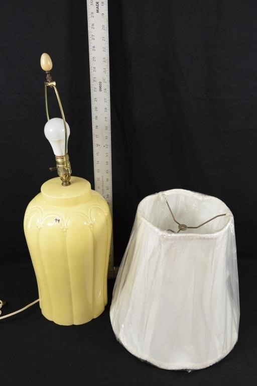 YELLOW TABLE LAMP