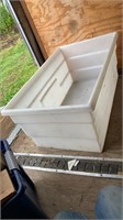 Large white tote with lid