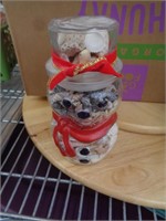 DECORATIVE SEASHELL JAR