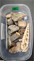 BOX OF ROCKS, MINERALS & FOSSILS