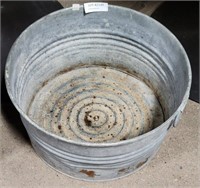 ROUND WATERING TUB