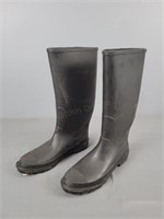 Size 12 Men's Rubber Boots