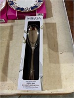 Mikasa New in box Spoon Regent Bead
