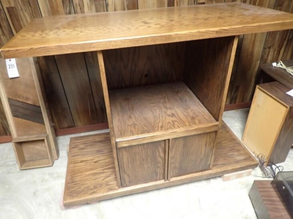 Oak TV Stand w/ Double Doors -49"Wx22"Dx39"H -