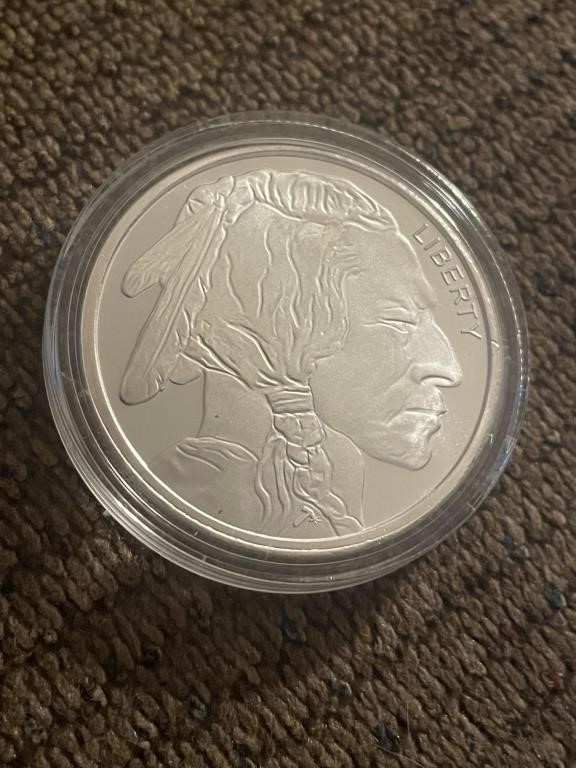 1 oz Silver Buffalo Round .999 fine silver