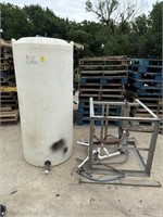 Poly Tank 200 gal and stand with Pump