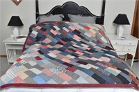 Diagonal Rectangles Quilt, Hand Quilted