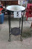 Vintage Washstand with Enamel Bowl(R1)