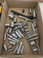 SOCKET COLLECTION AND RATCHET