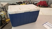 Coleman cooler approximately 22x16x16
