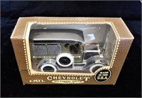 ERTL 1:25 1923 Chevrolet Postal Truck Locking Bank