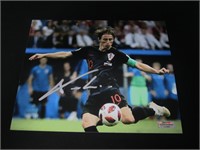 Luka Modric Signed 8x10 Photo Heritage COA