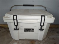 GRIZZLY 20 MODEL COOLER