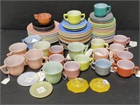 Lot of vintage Akro/Moderntone child’s tea sets