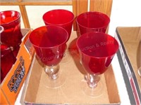 4 red/clear stemware