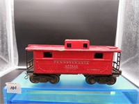 Penn. 2472 Caboose 477618 - Metal