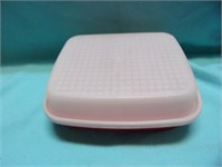 Tupperware Bowl with Lid