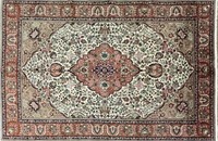 FINE QUALITY HAND KNOTTED PERSIAN WOOL TABRIZ RUG